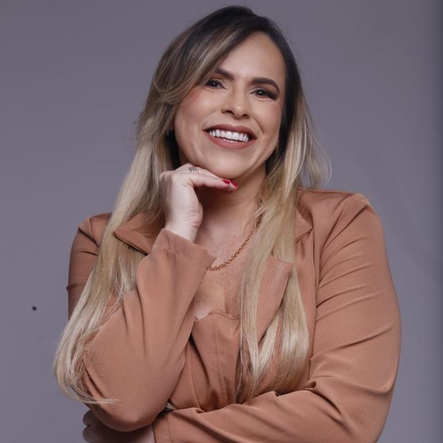 Priscila Fernanda Lamansov